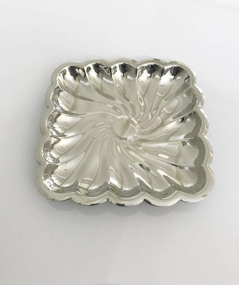 NJ Designer Salad Server Plate Tray Platter Dish, Dry Fruit Platter, Appetizer or Starter Platter, Designer Tray for Home Restaurant Use: 21 x 21 cm