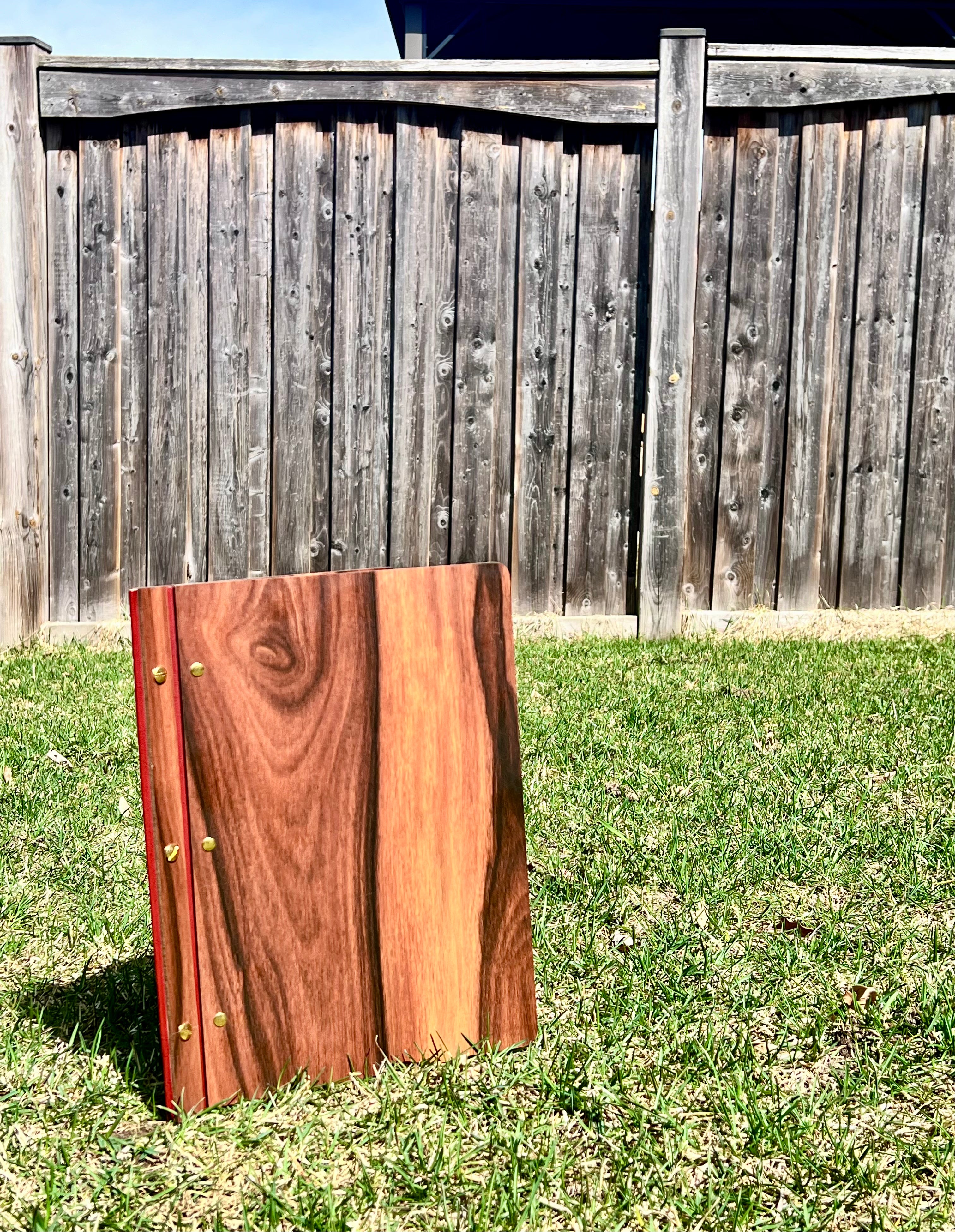 NJ Premium Wooden Menu Cover Natural Look: VERGO