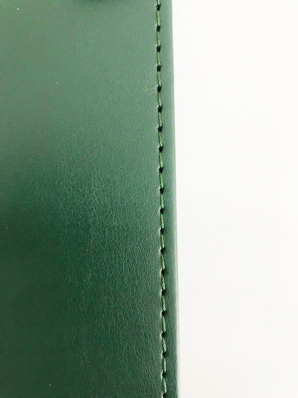 NJ Ultra Smooth PU Leather Clipboard, Business Meeting Magnetic Writing Pad with Pen Holder: Green